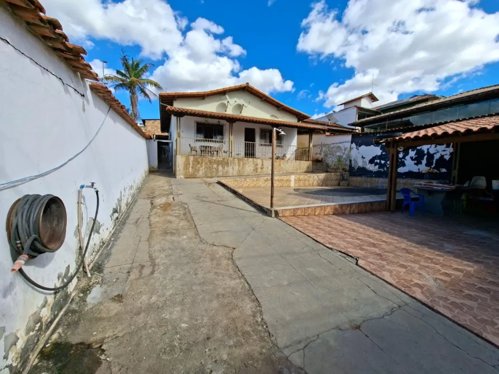 Casa, 3 quartos, 240 m² - Foto 4