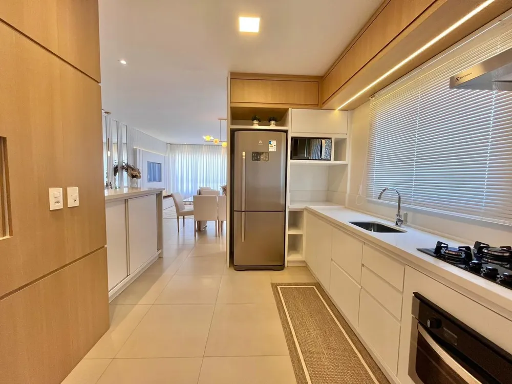 Apartamento, 3 quartos, 218 m² - Foto 6