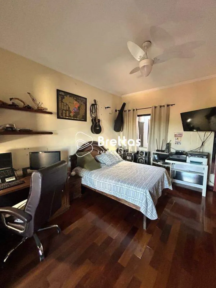 Casa, 3 quartos, 216 m² - Foto 5