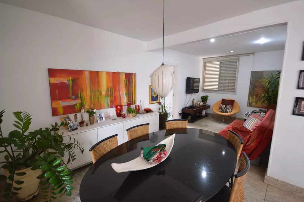 Apartamento à venda com 4 quartos, 165m² - Foto 6