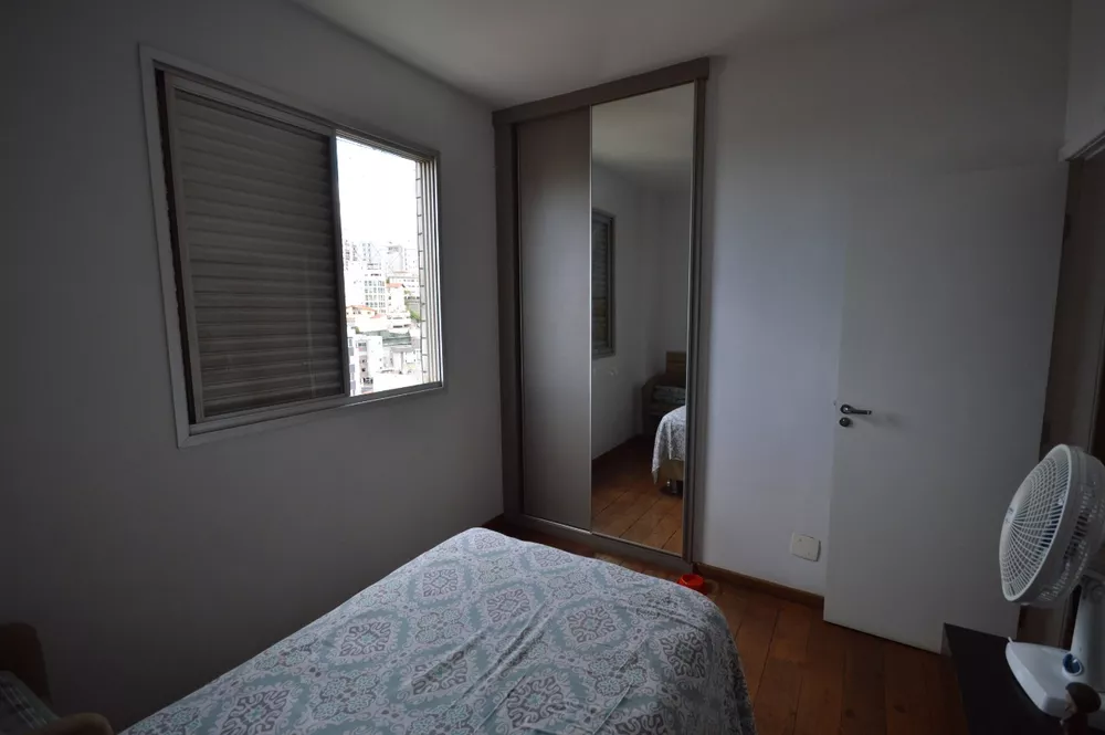 Apartamento à venda com 4 quartos, 165m² - Foto 16