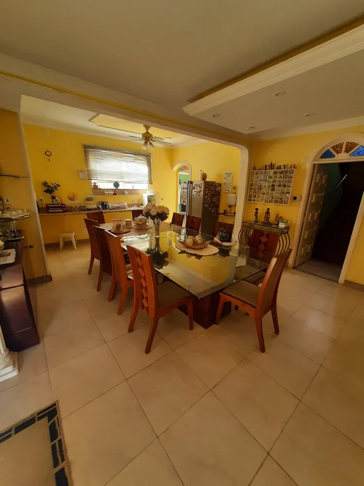 Casa, 4 quartos, 396 m² - Foto 1