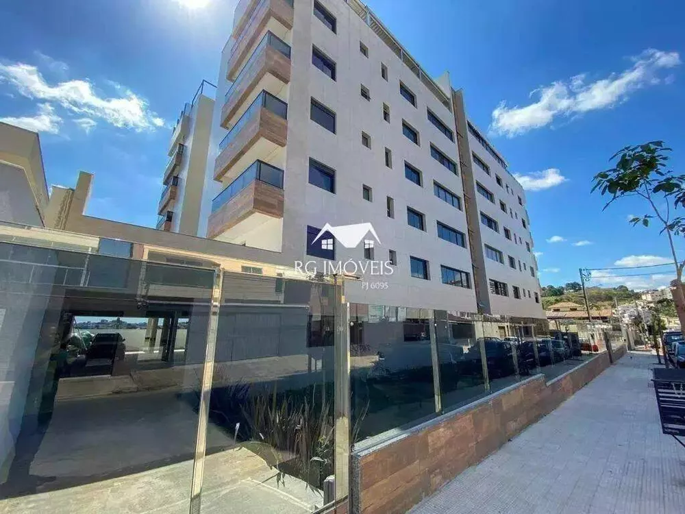 Apartamento à venda com 3 quartos, 135m² - Foto 1