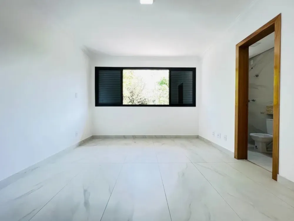Casa, 3 quartos, 145 m² - Foto 2