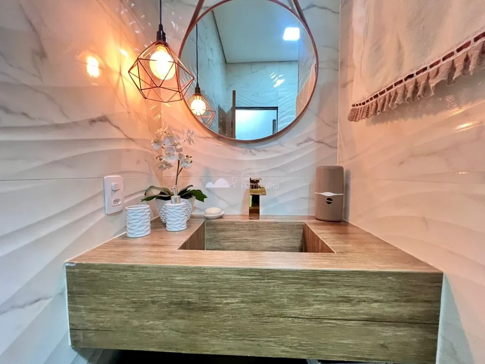 Casa, 6 quartos, 360 m² - Foto 1