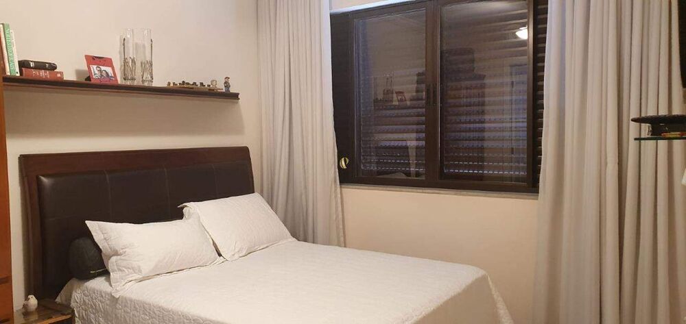 Apartamento à venda com 4 quartos, 194m² - Foto 7