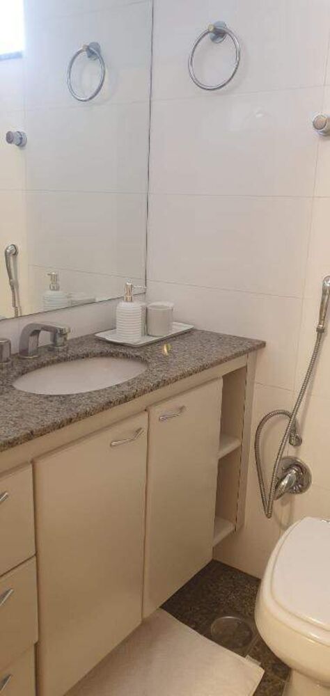 Apartamento à venda com 4 quartos, 194m² - Foto 8