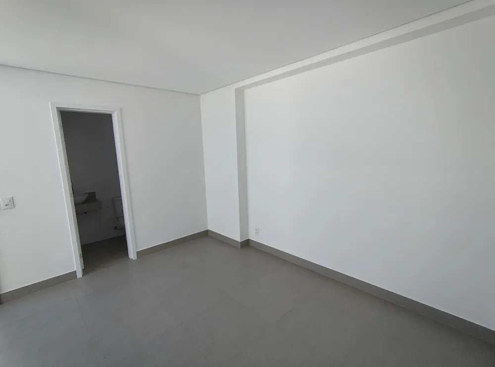 Cobertura, 3 quartos, 217 m² - Foto 12