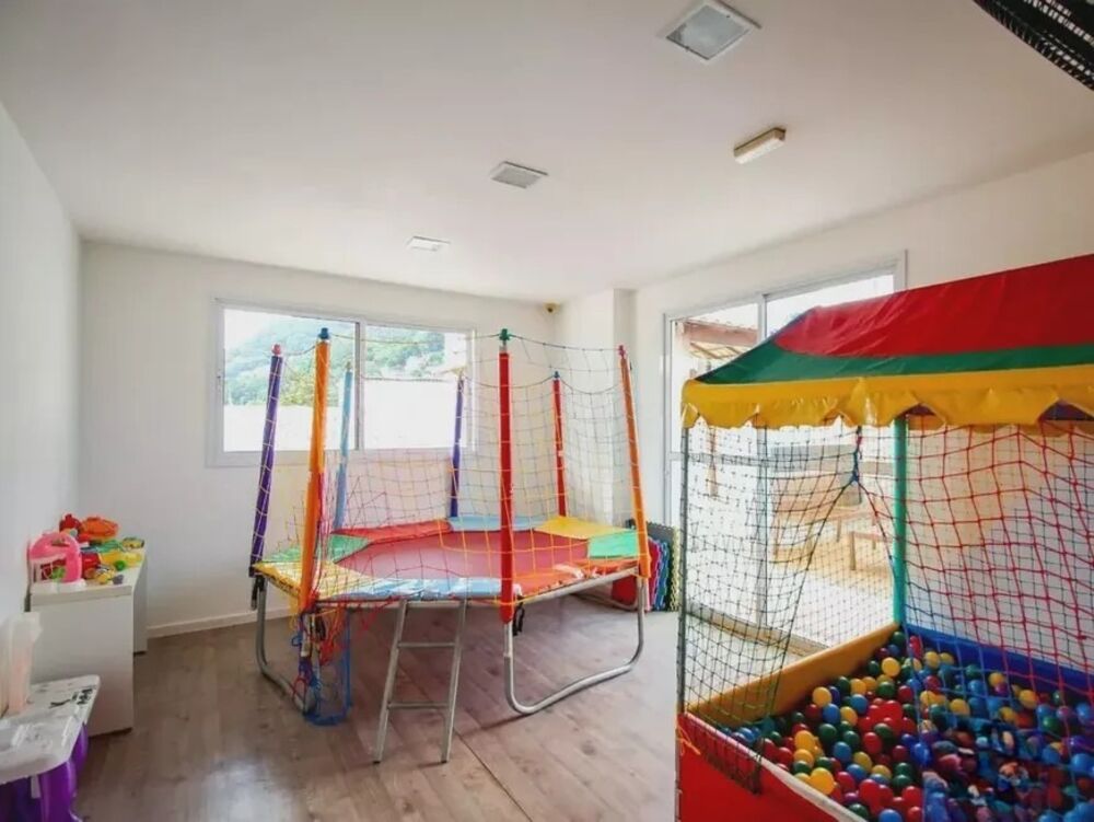 Apartamento à venda com 2 quartos, 62m² - Foto 13
