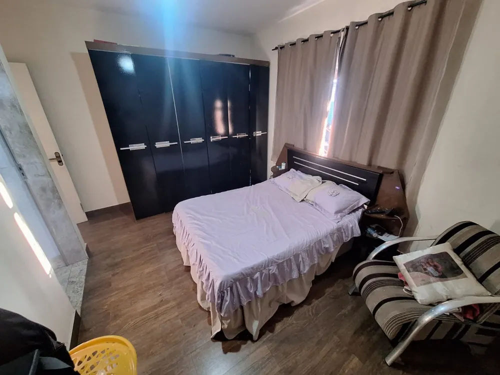 Casa, 3 quartos, 206 m² - Foto 10