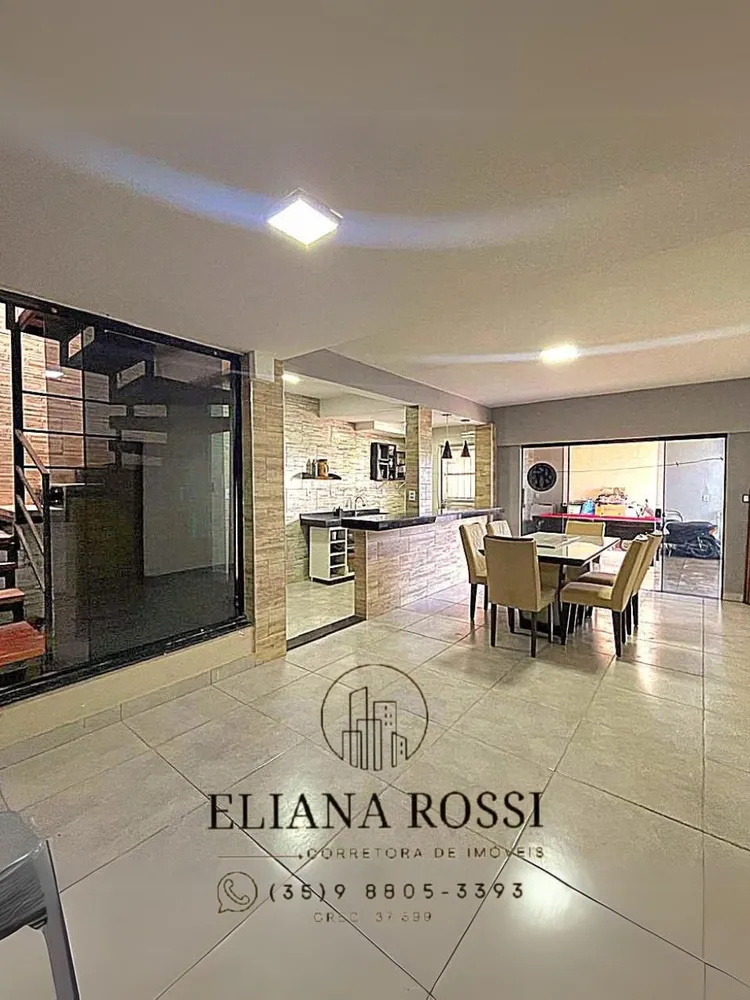 Casa, 3 quartos, 264 m² - Foto 4