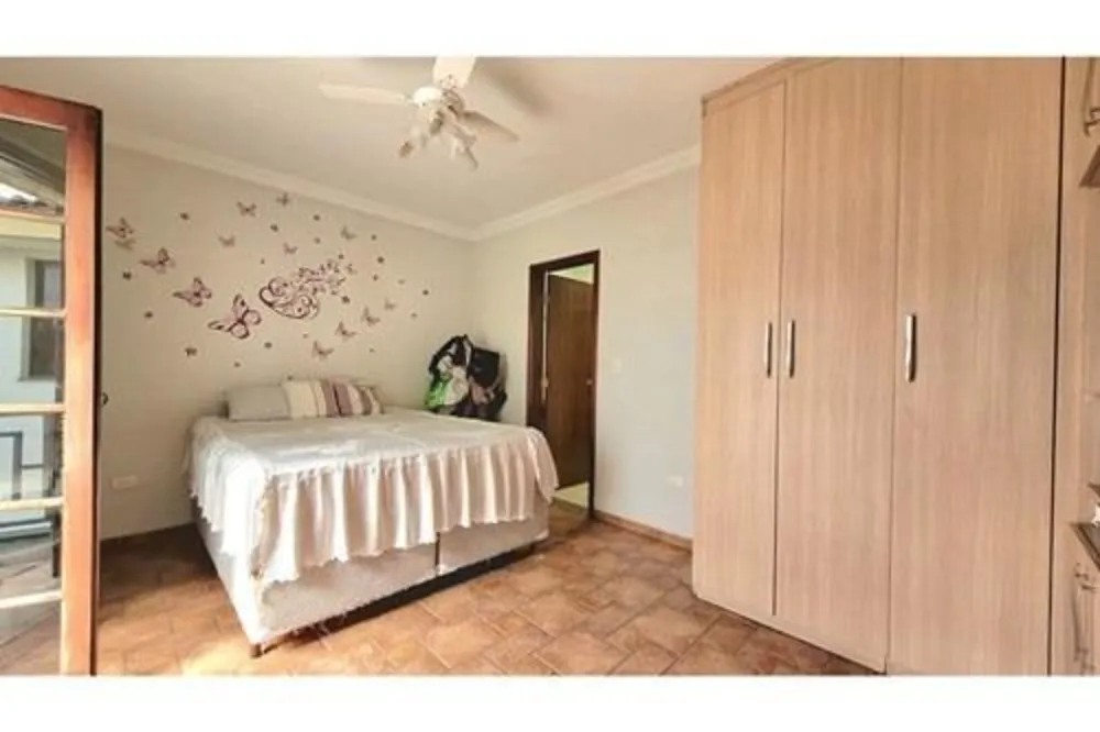 Casa, 5 quartos, 281 m² - Foto 2
