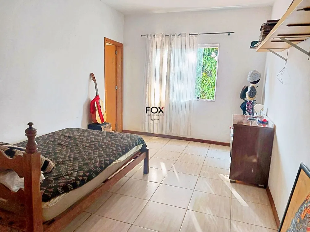 Casa, 4 quartos, 180 m² - Foto 3