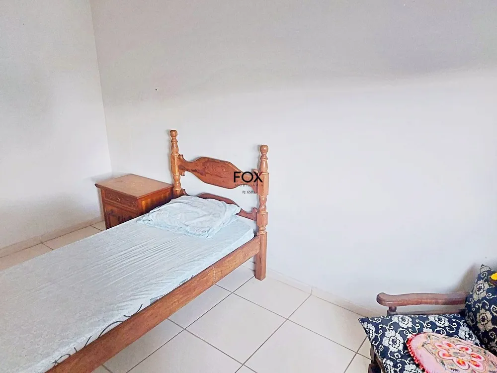 Casa, 4 quartos, 180 m² - Foto 2