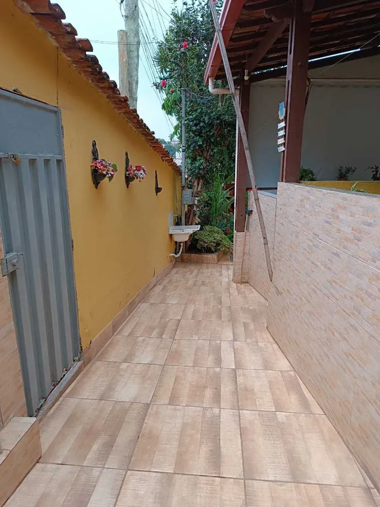 Casa, 6 quartos, 236 m² - Foto 2