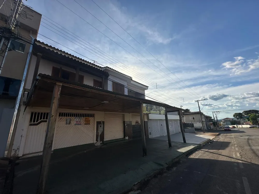 Casa, 1 quarto, 300 m² - Foto 2