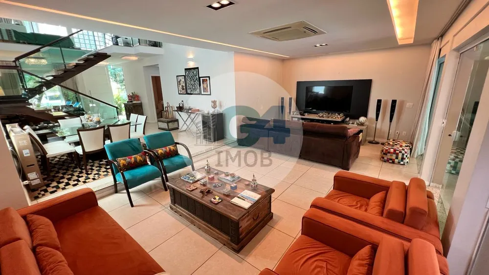 Casa, 3 quartos, 288 m² - Foto 1