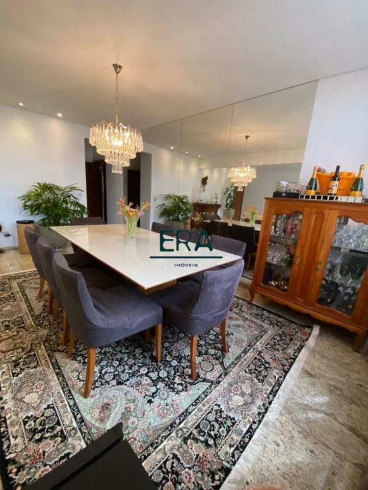 Apartamento, 4 quartos, 217 m² - Foto 1