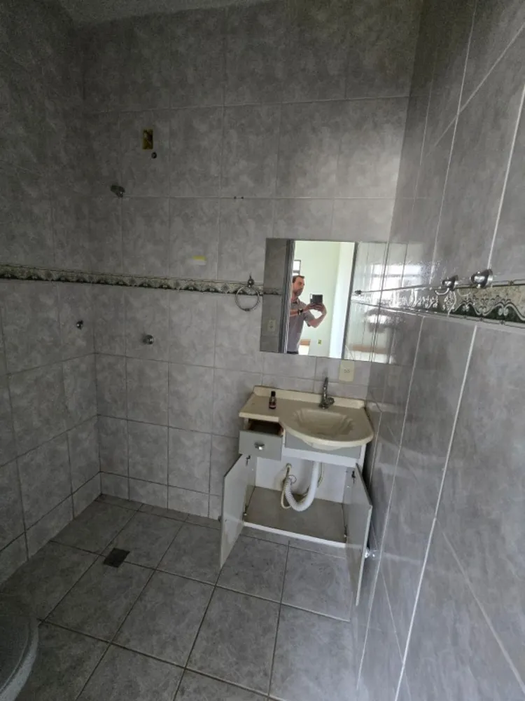 Casa, 2 quartos, 2400 m² - Foto 1
