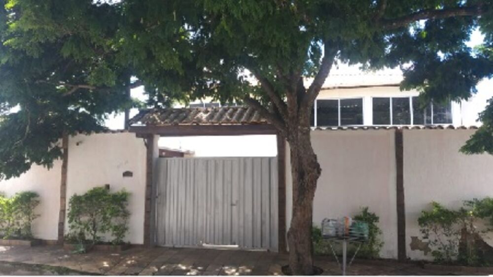 Sítio à venda com 6 quartos, 1000m² - Foto 2