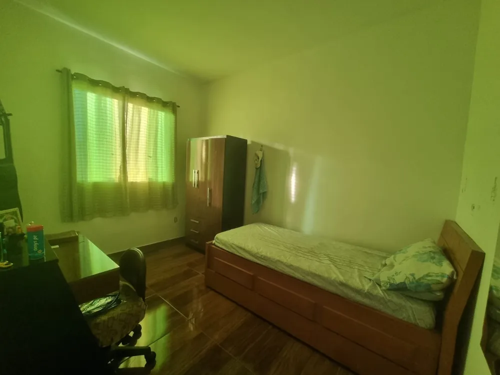 Casa, 4 quartos, 240 m² - Foto 20