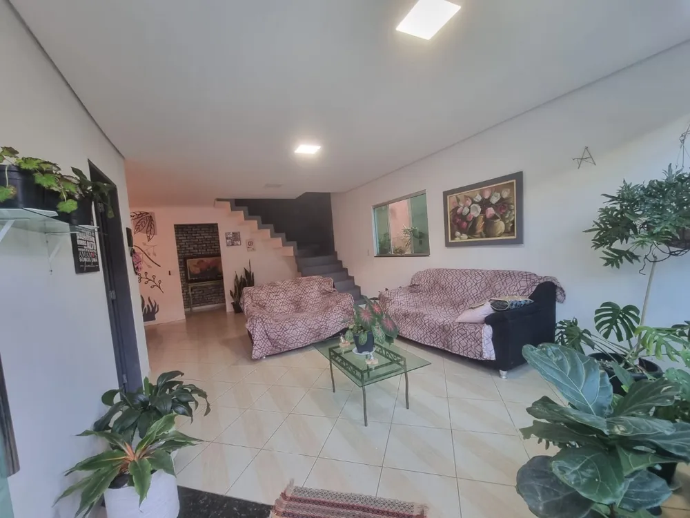 Casa, 4 quartos, 240 m² - Foto 5