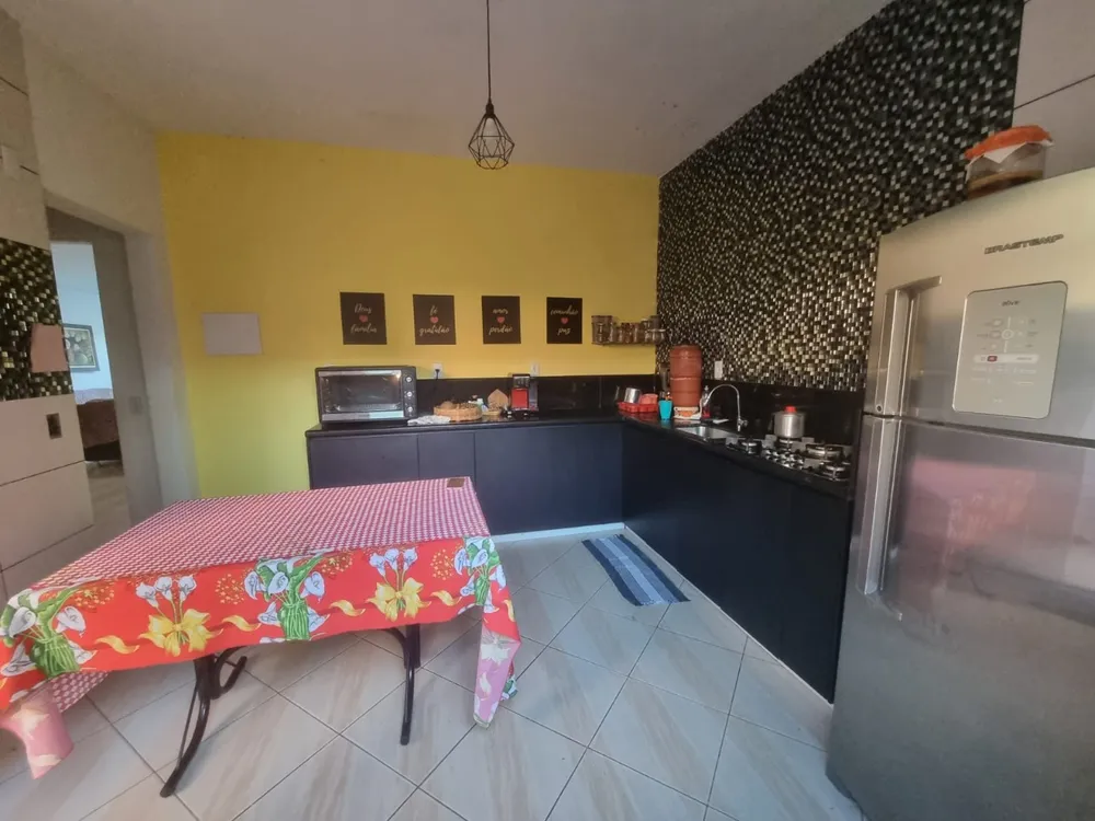 Casa, 4 quartos, 240 m² - Foto 3