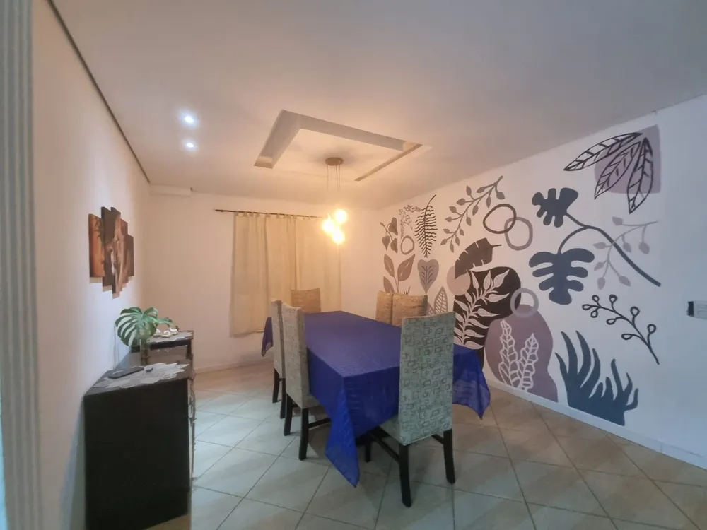 Casa, 4 quartos, 240 m² - Foto 6