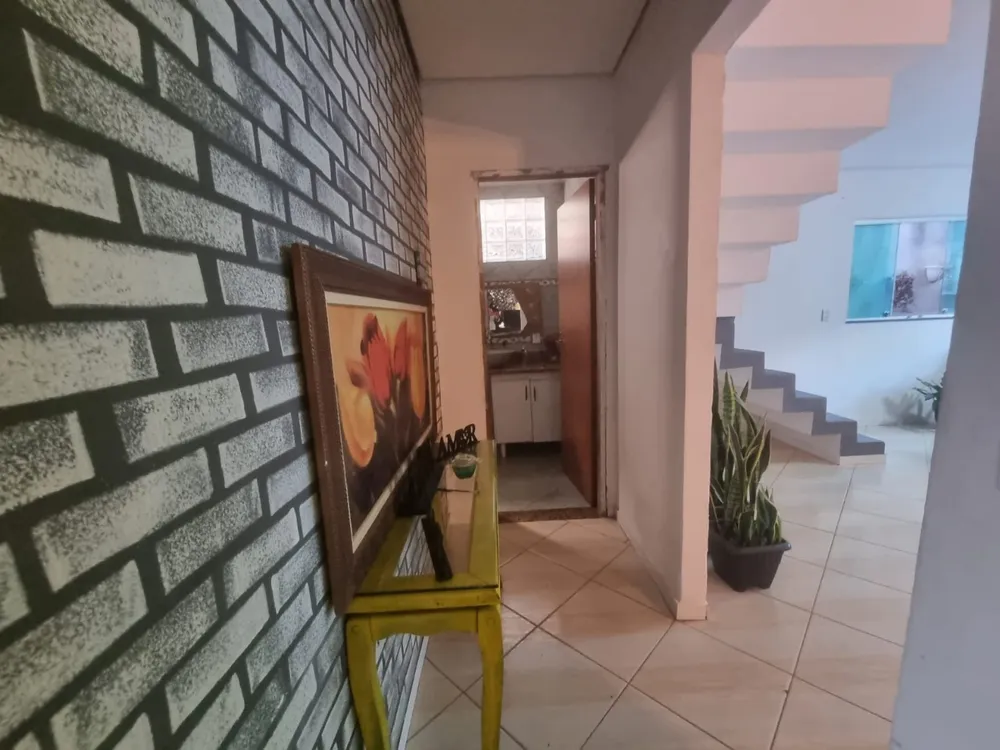 Casa, 4 quartos, 240 m² - Foto 11