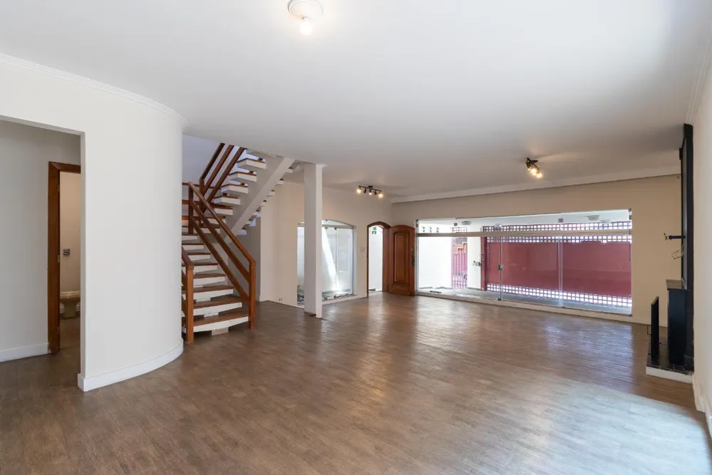 Casa, 4 quartos, 250 m² - Foto 4