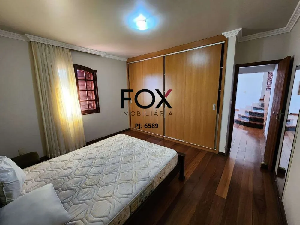 Casa, 5 quartos, 1080 m² - Foto 2