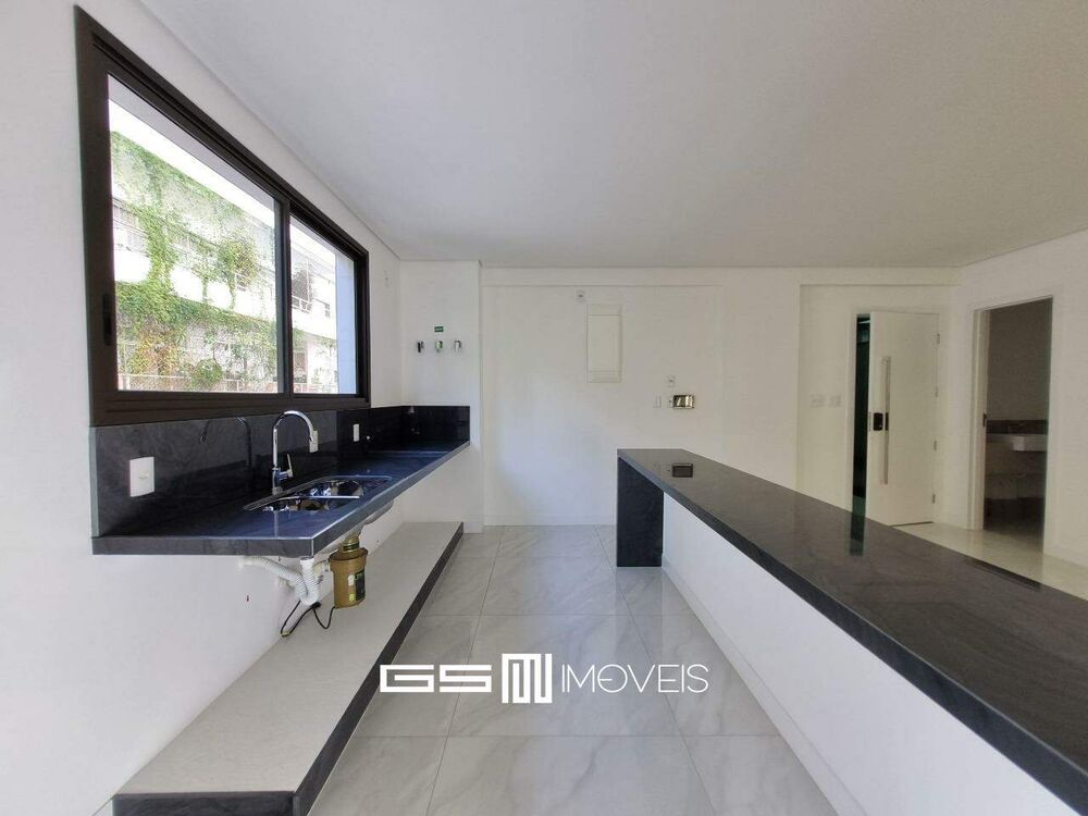 Apartamento à venda com 3 quartos, 106m² - Foto 4