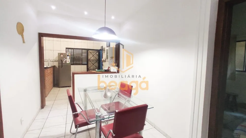 Casa, 5 quartos, 250 m² - Foto 9