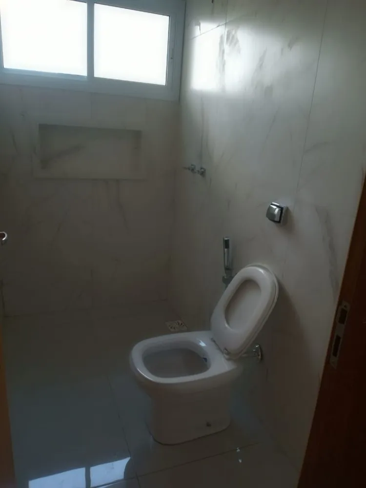 Casa, 4 quartos, 320 m² - Foto 2