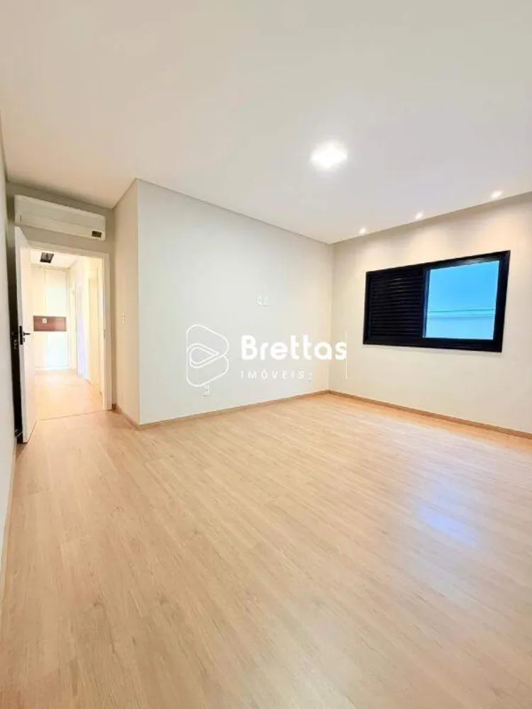 Casa, 2 quartos, 188 m² - Foto 2