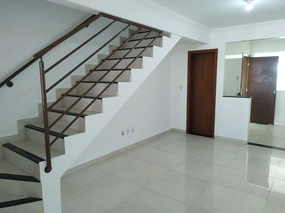 Casa, 2 quartos, 80 m² - Foto 1