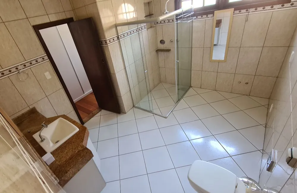 Casa, 4 quartos, 360 m² - Foto 1