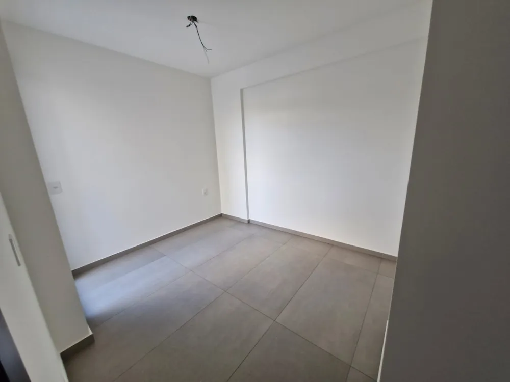 Apartamento, 3 quartos, 130 m² - Foto 3