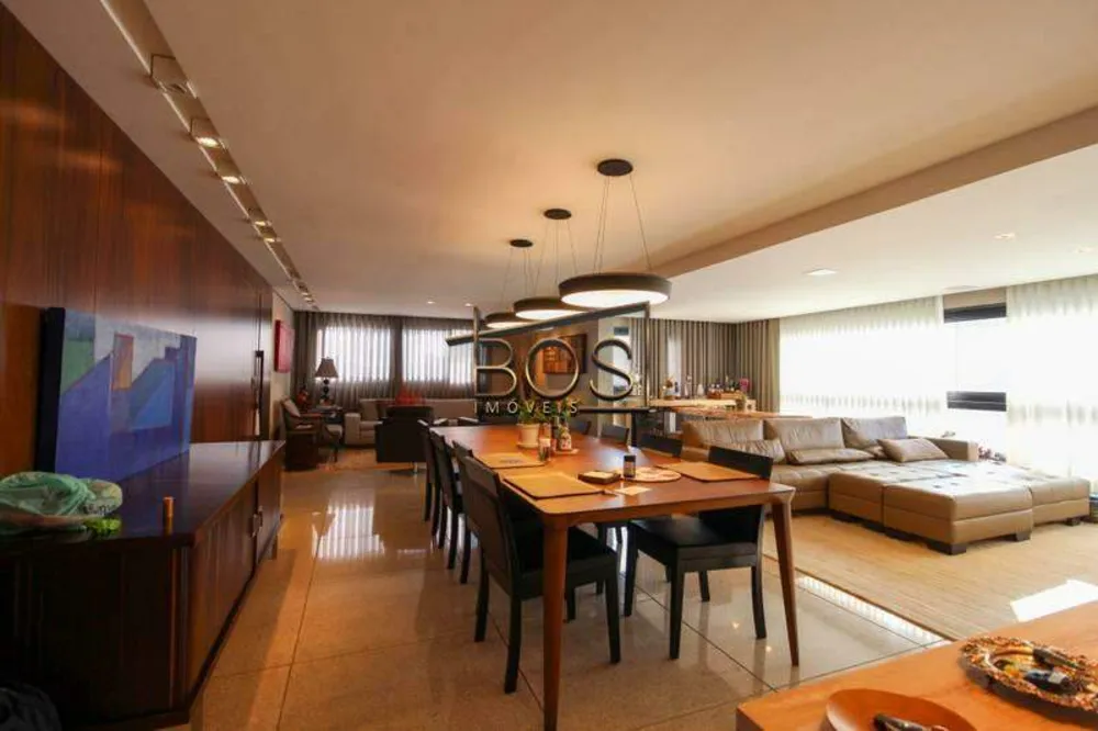 Apartamento, 4 quartos, 216 m² - Foto 2