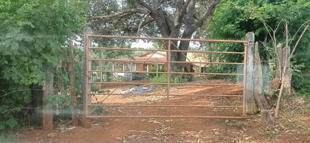 Sítio, 3 quartos, 139000 m² - Foto 3