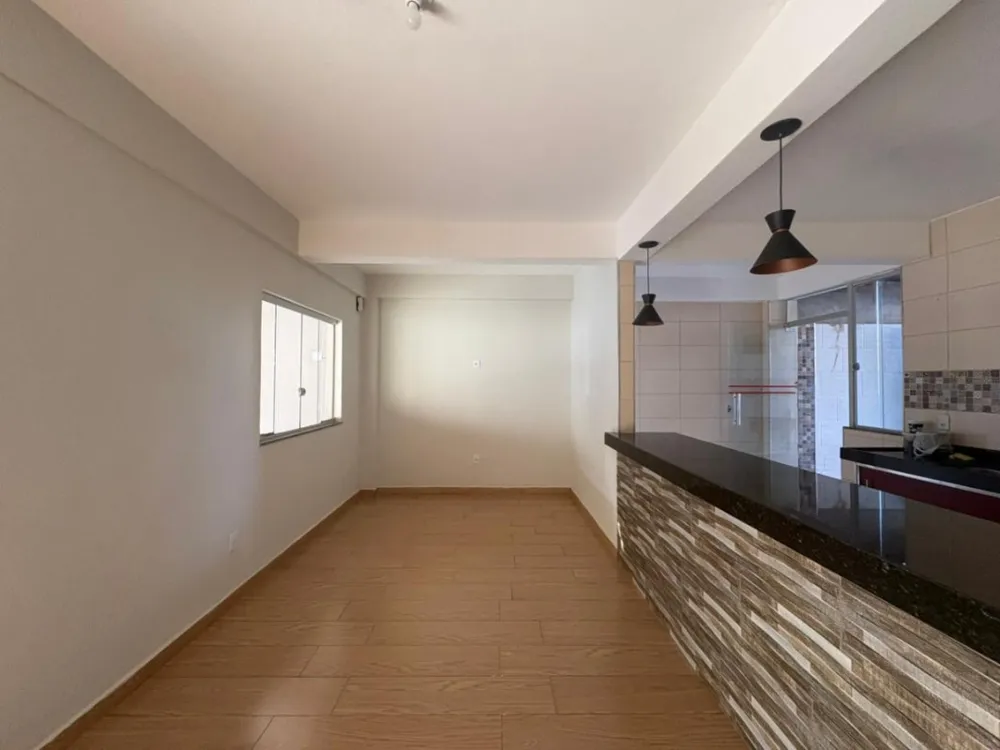 Casa, 3 quartos, 200 m² - Foto 2