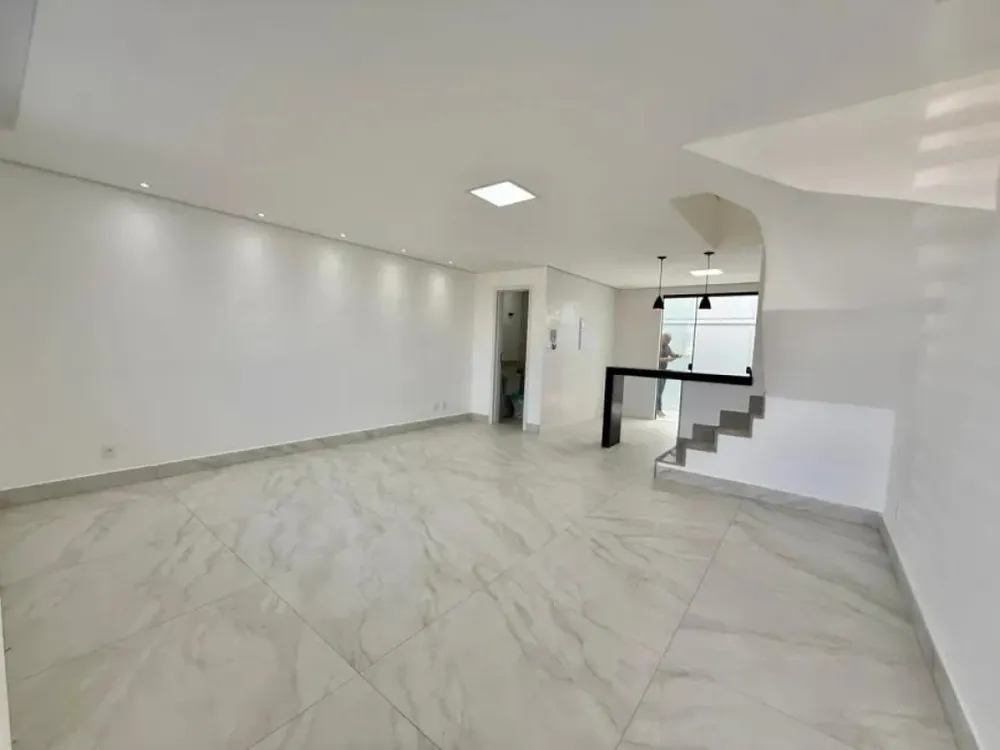 Casa, 3 quartos, 95 m² - Foto 2