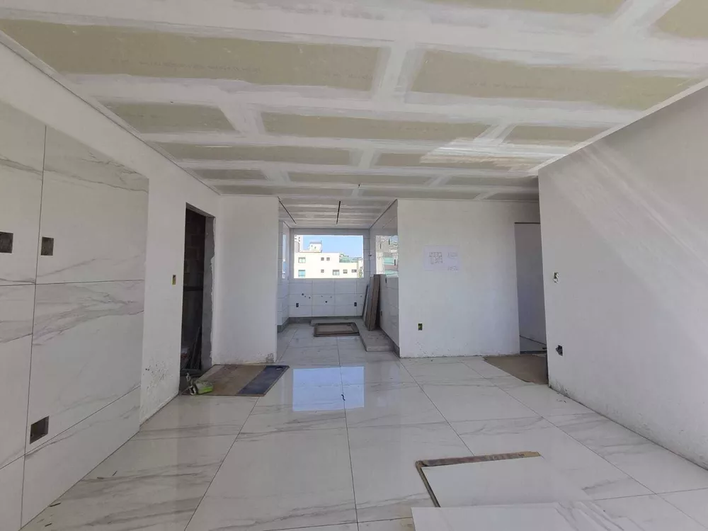 Apartamento à venda com 3 quartos, 106m² - Foto 9