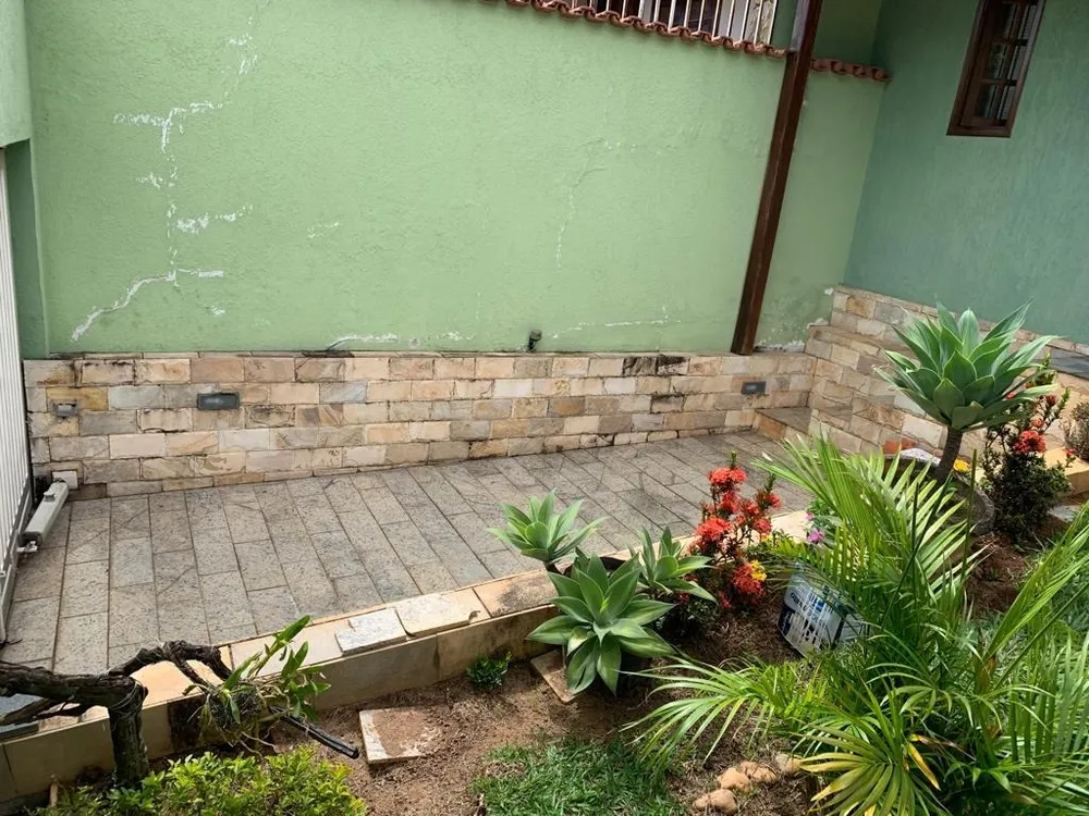 Casa, 5 quartos, 230 m² - Foto 2