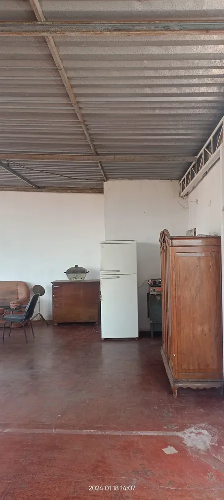 Casa, 4 quartos, 246 m² - Foto 2