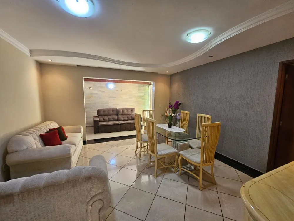 Apartamento, 3 quartos, 145 m² - Foto 1