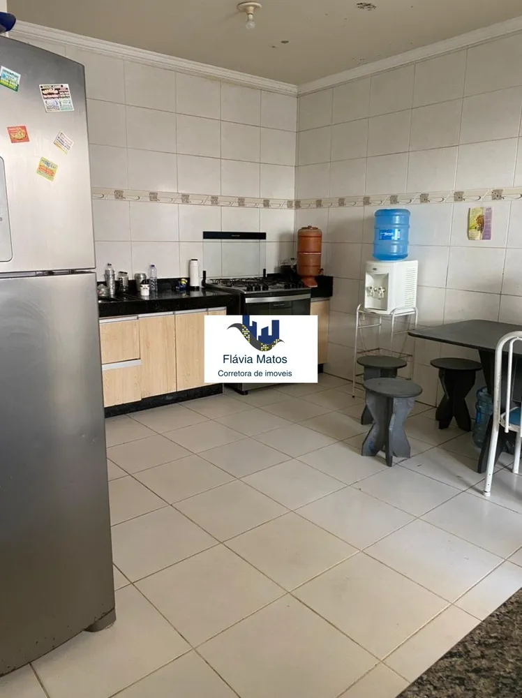 Casa, 2 quartos, 220 m² - Foto 2