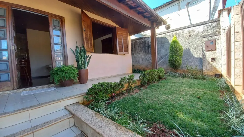 Casa, 3 quartos, 360 m² - Foto 2