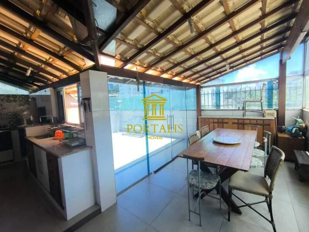 Cobertura, 4 quartos, 220 m² - Foto 2