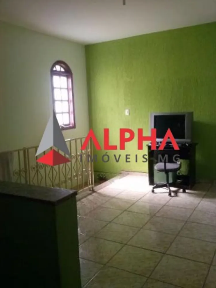 Casa, 4 quartos, 220 m² - Foto 1